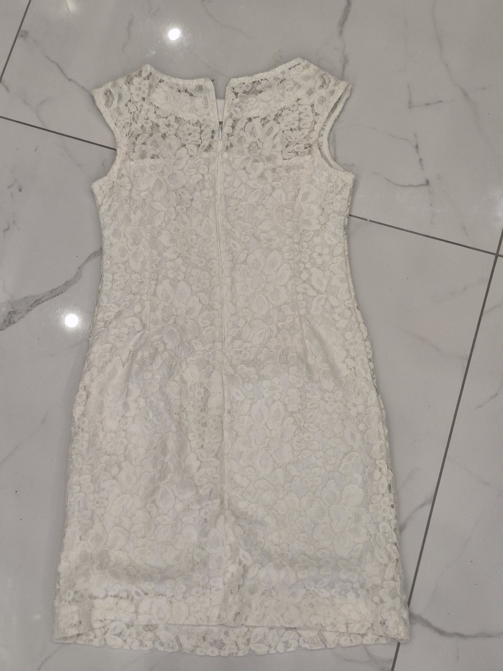 Studio One White Lace Sheath Mini Dress W/faux Pearls